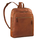 Damenrucksack Leder cognac aus der schrägen Frontalperspektive